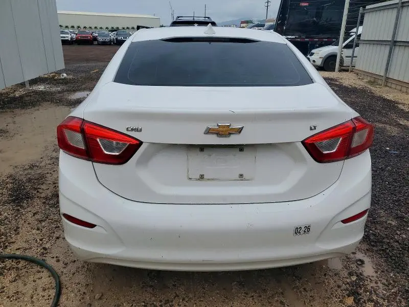2018 CHEVROLET CRUZE LT  