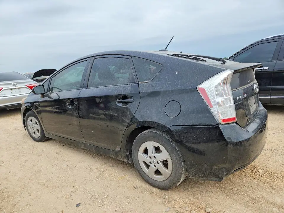 2010 TOYOTA PRIUS II  