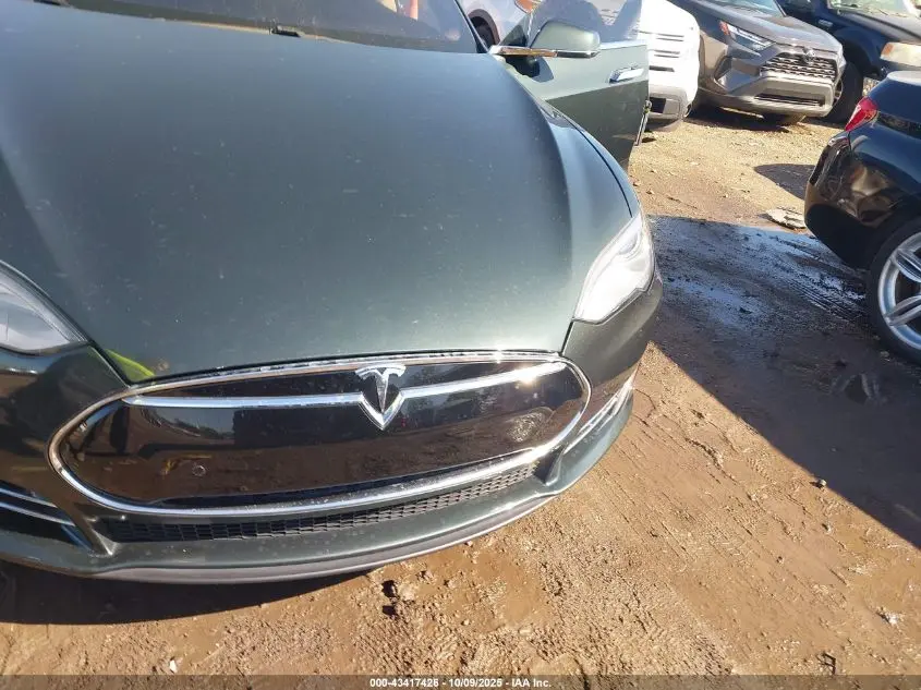 2013 TESLA MODEL S  