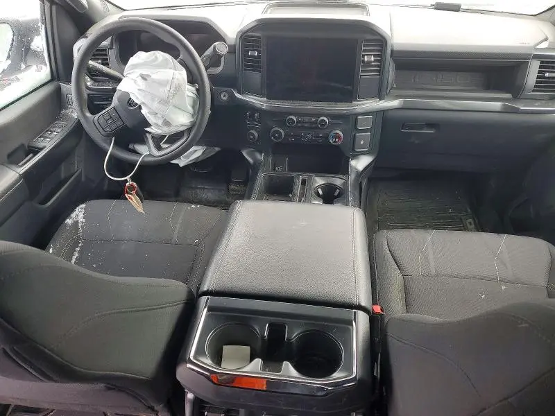 2025 FORD F150 STX  