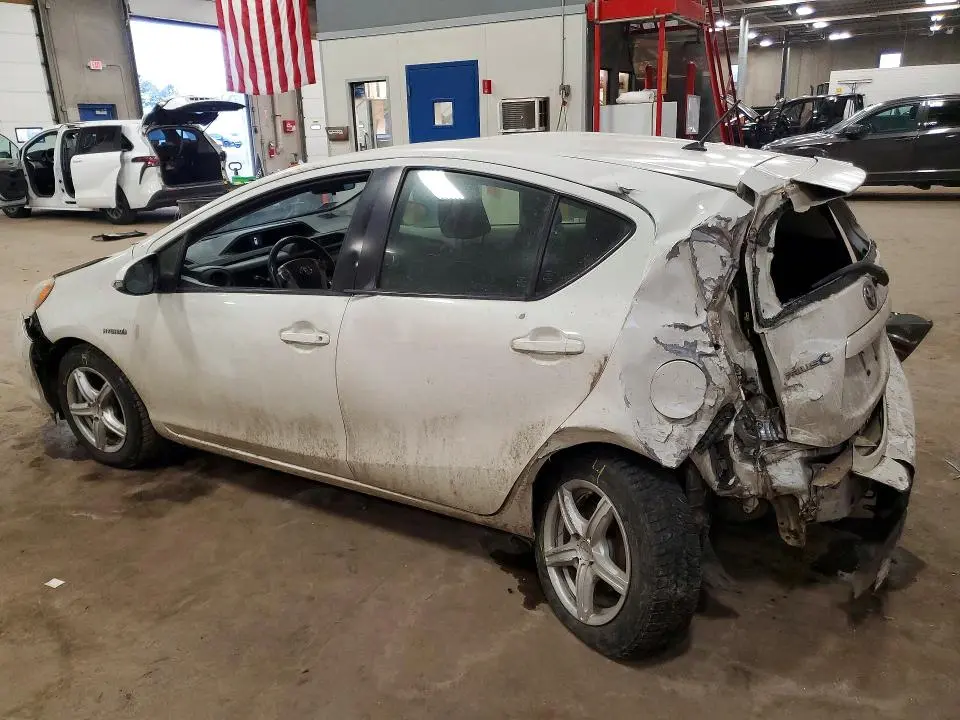 2014 TOYOTA PRIUS C TWO  