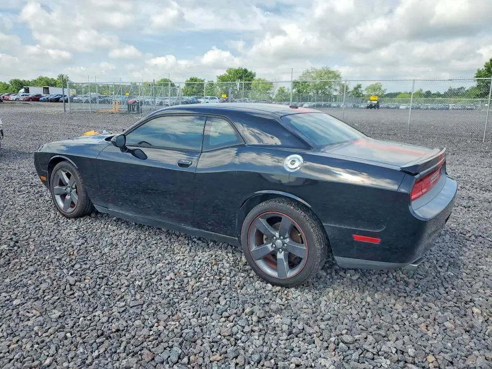 2014 DODGE CHALLENGER SXT  
