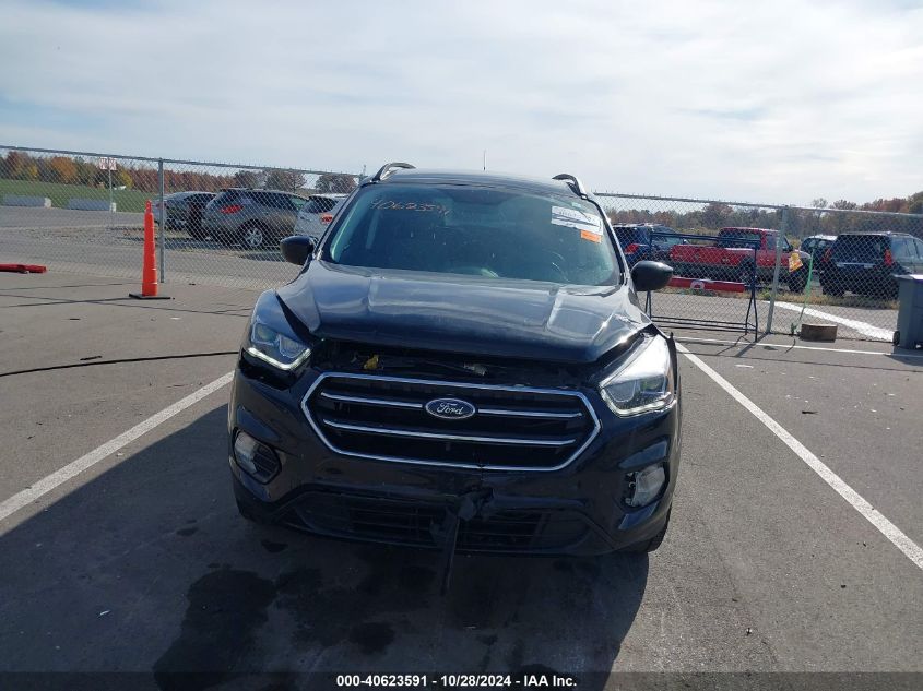 2019 FORD ESCAPE SE