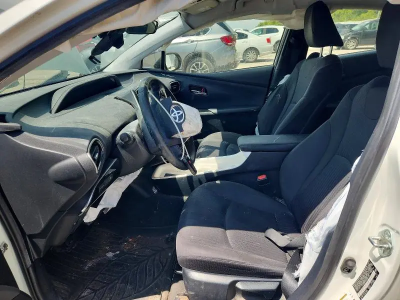 2016 TOYOTA PRIUS THREE  
