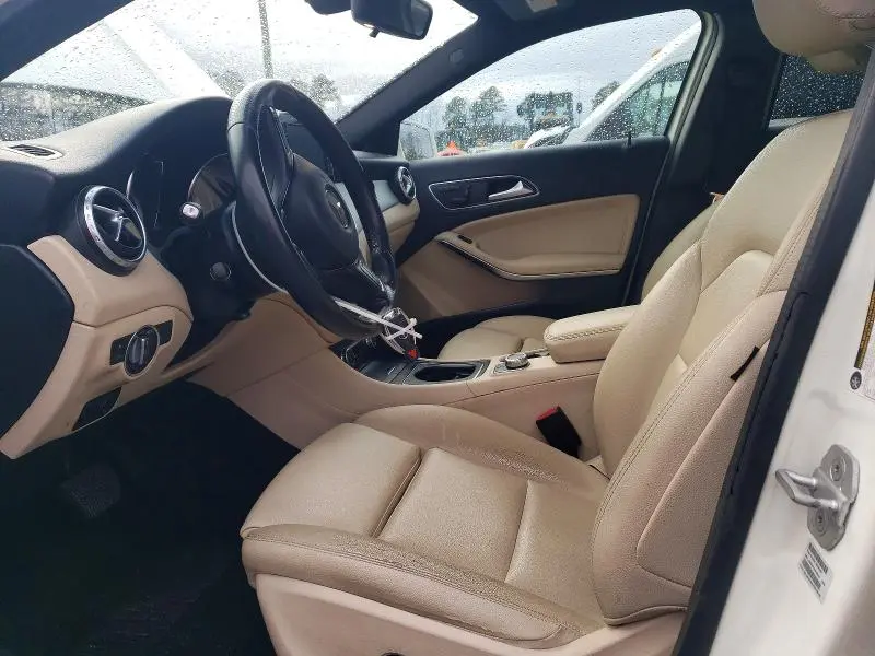 2017 MERCEDES-BENZ GLA 250  