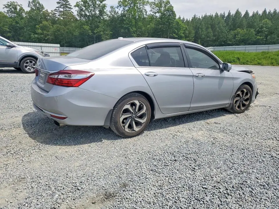 2017 HONDA ACCORD EX  