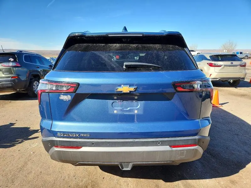 2025 CHEVROLET EQUINOX LT  