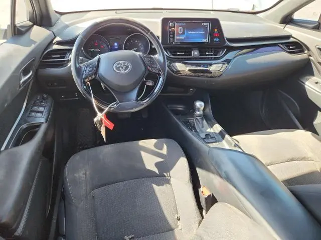 2018 TOYOTA C-HR XLE  