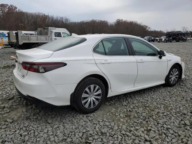2021 TOYOTA CAMRY LE  