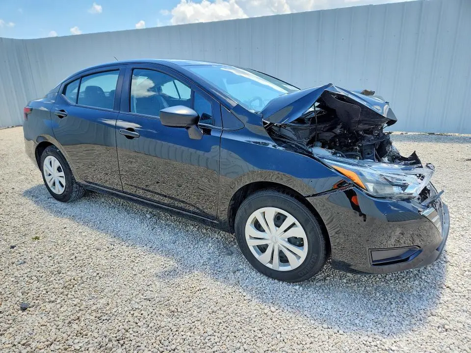 2025 NISSAN VERSA S  