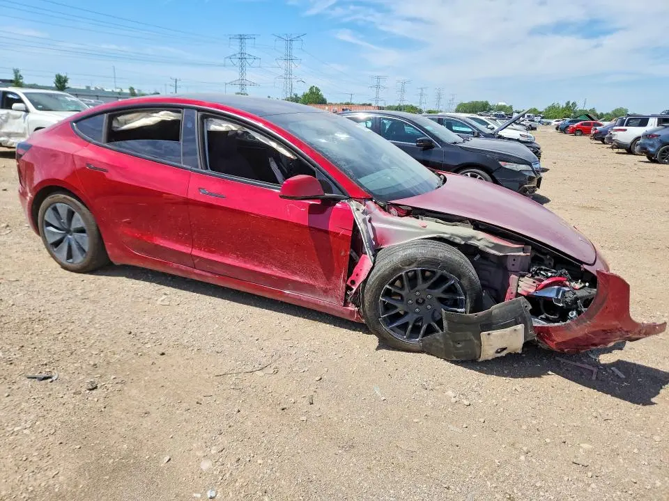 2025 TESLA MODEL 3   