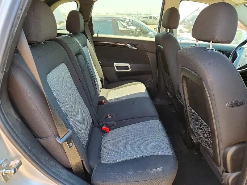 2013 CHEVROLET CAPTIVA LS  
