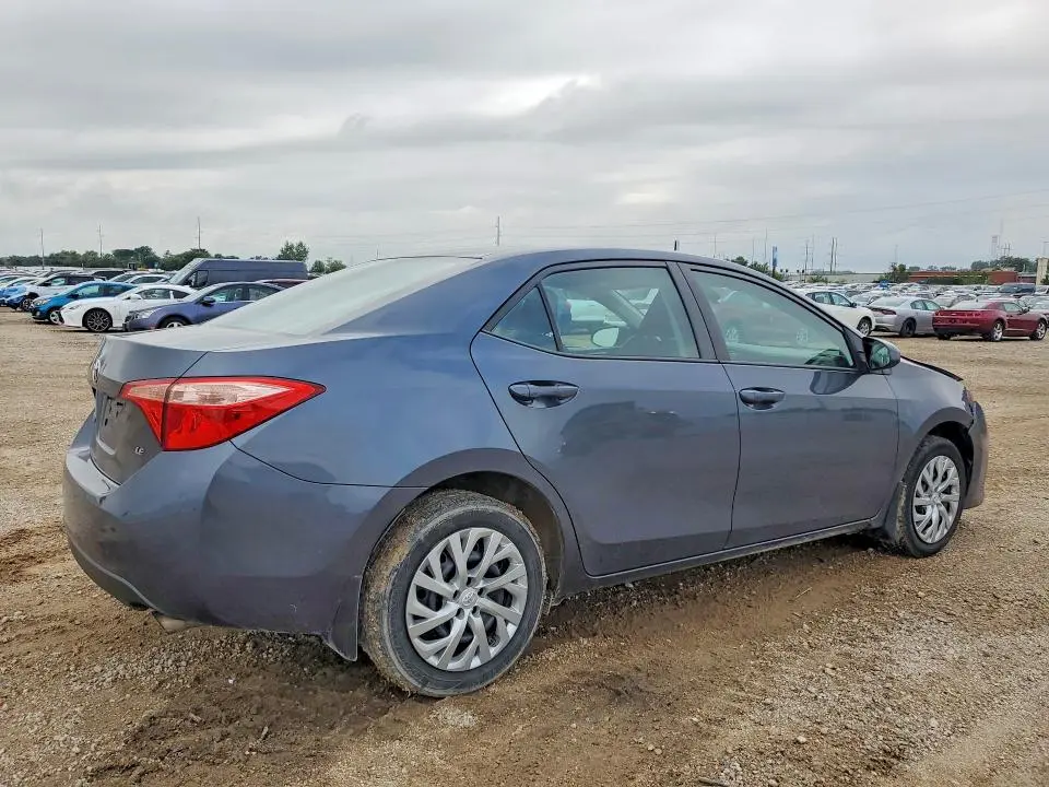 2017 TOYOTA COROLLA LE  