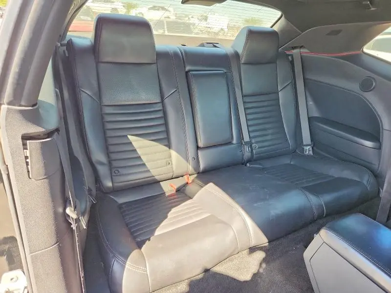 2013 DODGE CHALLENGER SXT  