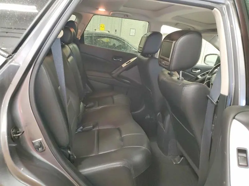 2013 NISSAN MURANO S  