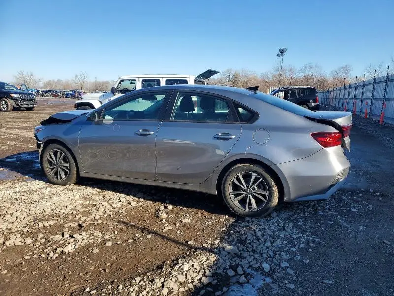 2024 KIA FORTE LX  