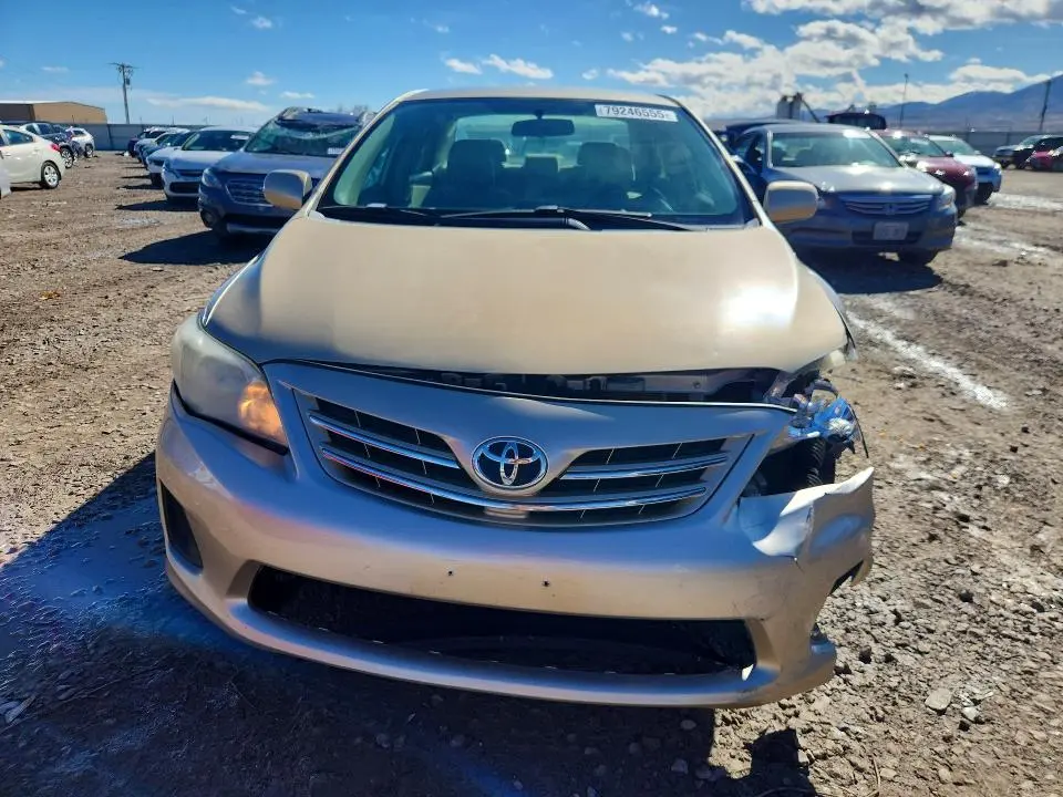 2013 TOYOTA COROLLA LE  