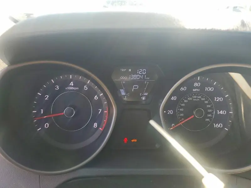 2013 HYUNDAI ELANTRA GLS  