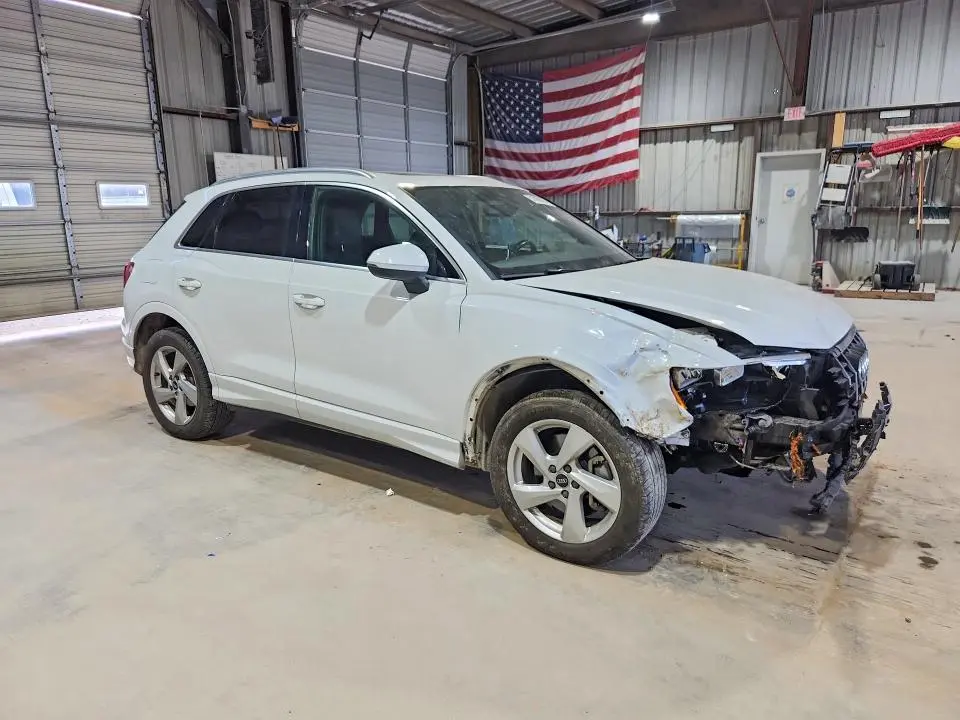 2021 AUDI Q3 PREMIUM 40  