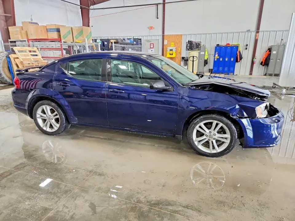 2014 DODGE AVENGER SE  