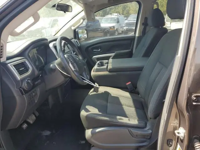 2019 NISSAN TITAN S  