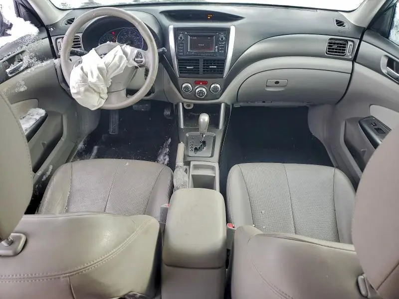 2011 SUBARU FORESTER LIMITED  