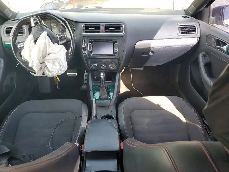 2013 VOLKSWAGEN JETTA GLI  