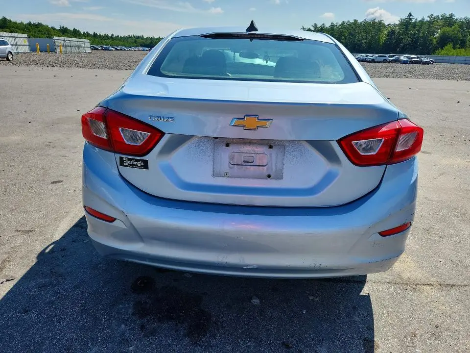 2018 CHEVROLET CRUZE LS  