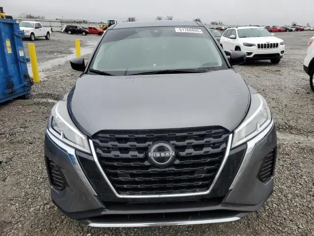 2023 NISSAN KICKS S