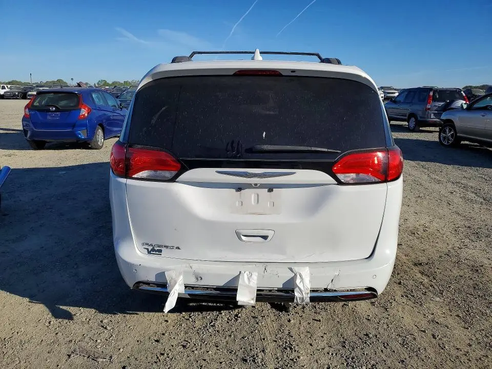 2017 CHRYSLER PACIFICA TOURING L  