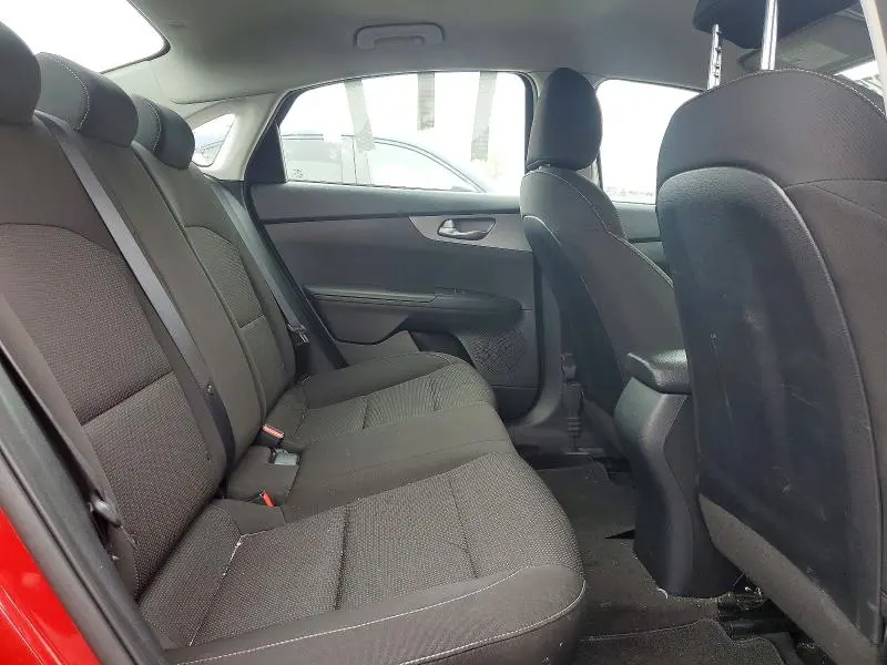 2020 KIA FORTE FE  