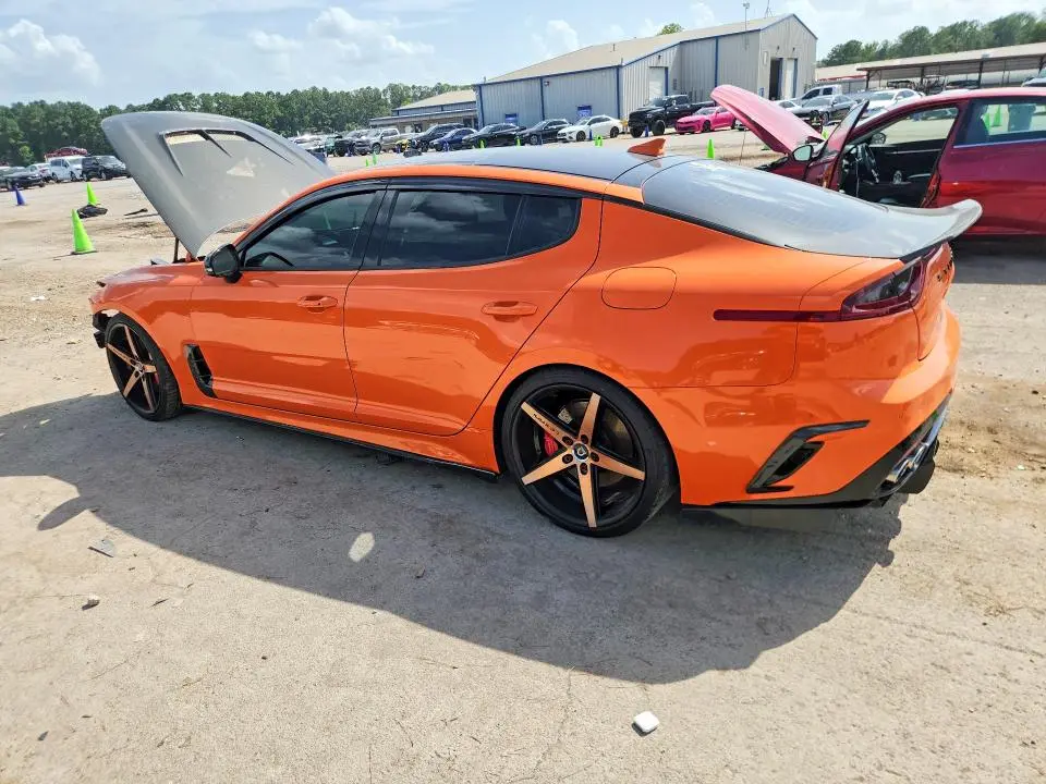 2019 KIA STINGER GT  
