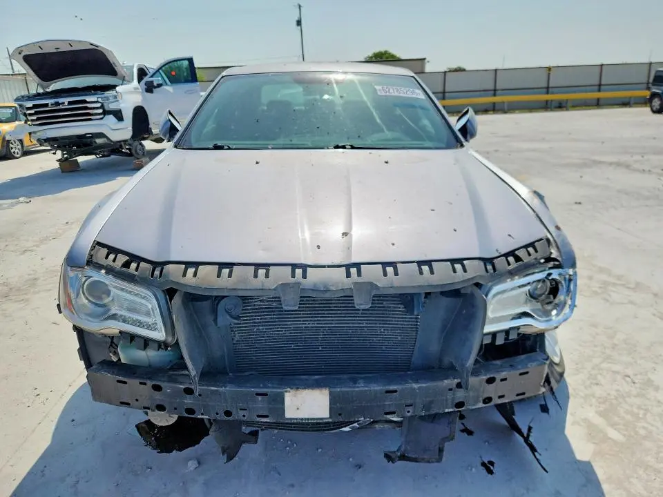 2013 CHRYSLER 300   