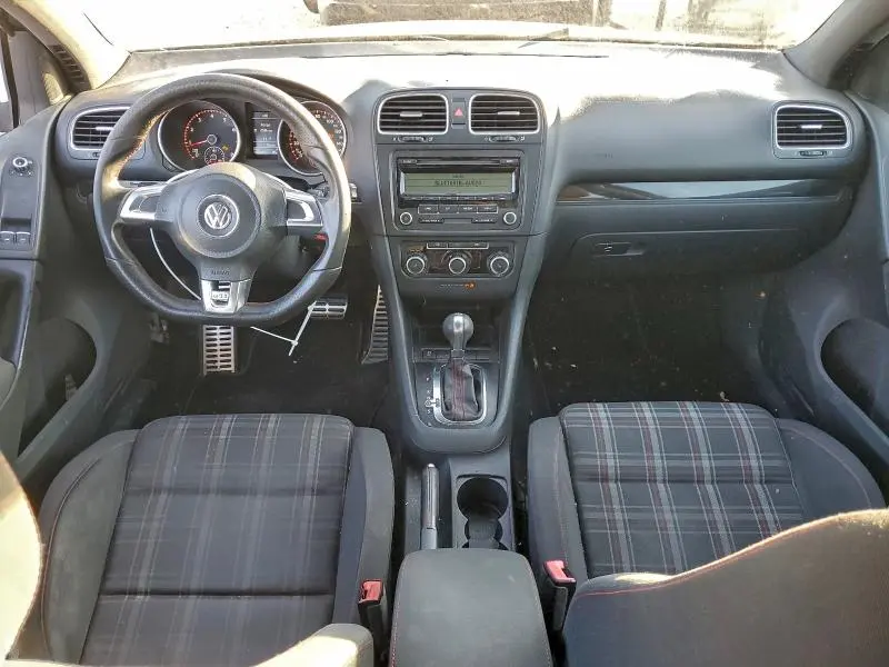 2011 VOLKSWAGEN GTI   