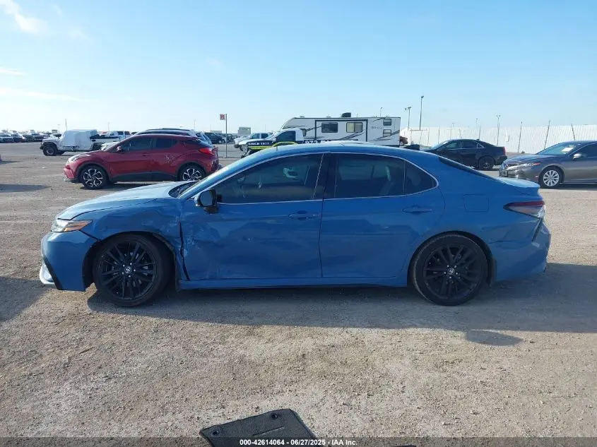 2024 TOYOTA CAMRY XSE