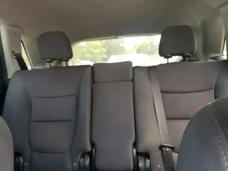 2011 KIA SORENTO LX  