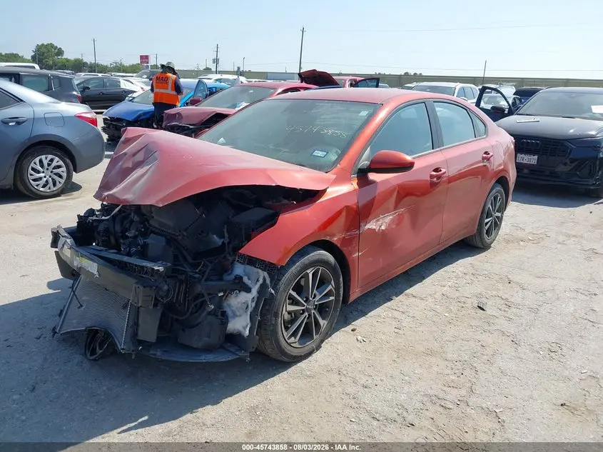 2023 KIA FORTE LXS