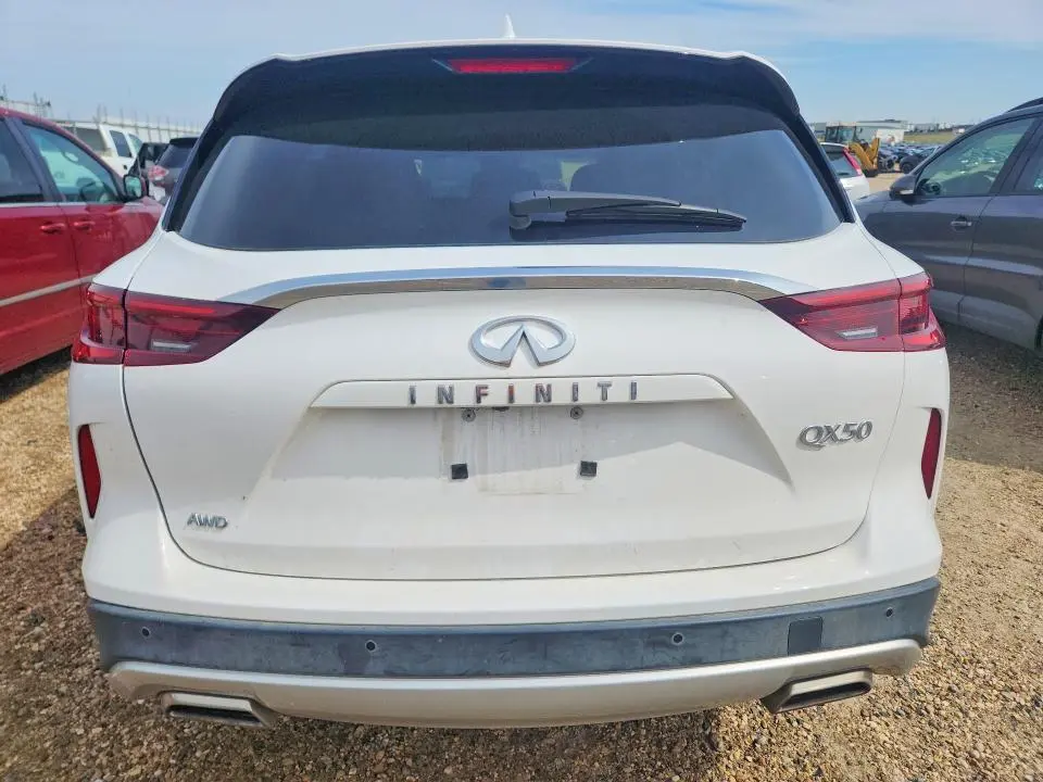 2025 INFINITI QX50 PURE  