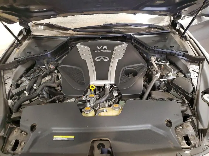 2018 INFINITI Q50 LUXE  