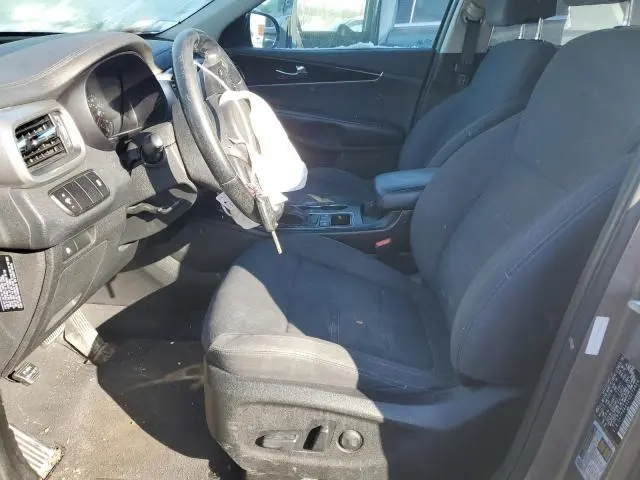 2017 KIA SORENTO LX  