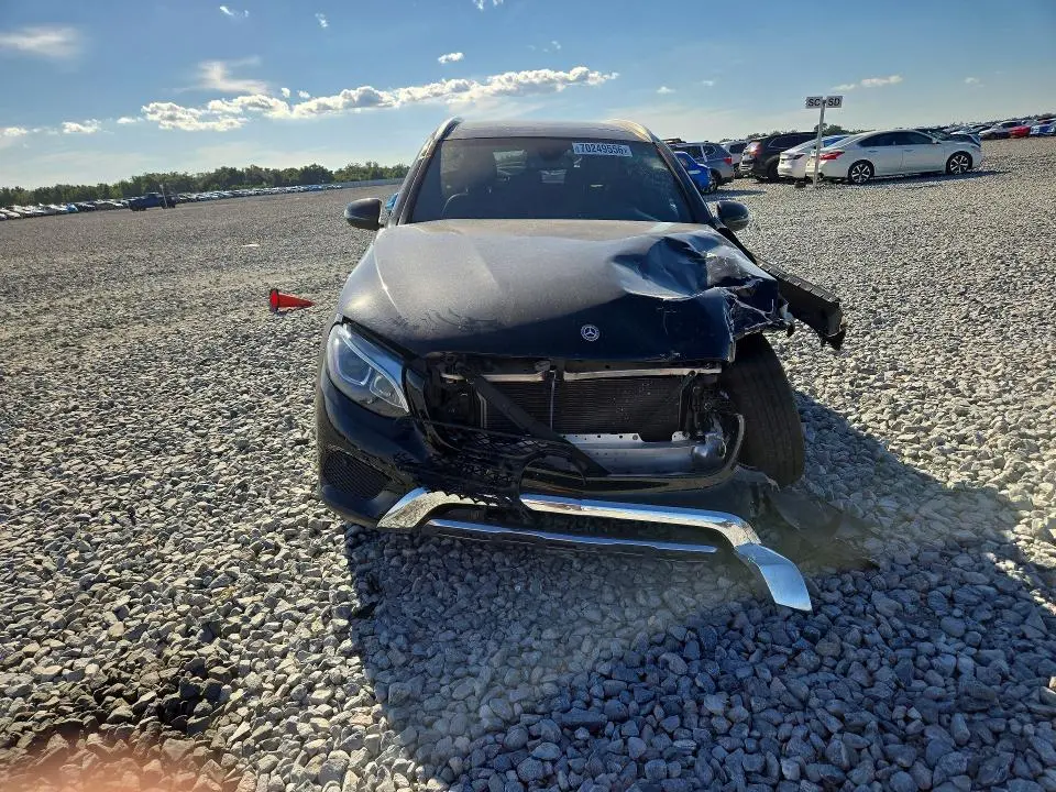 2018 MERCEDES-BENZ GLC 300  