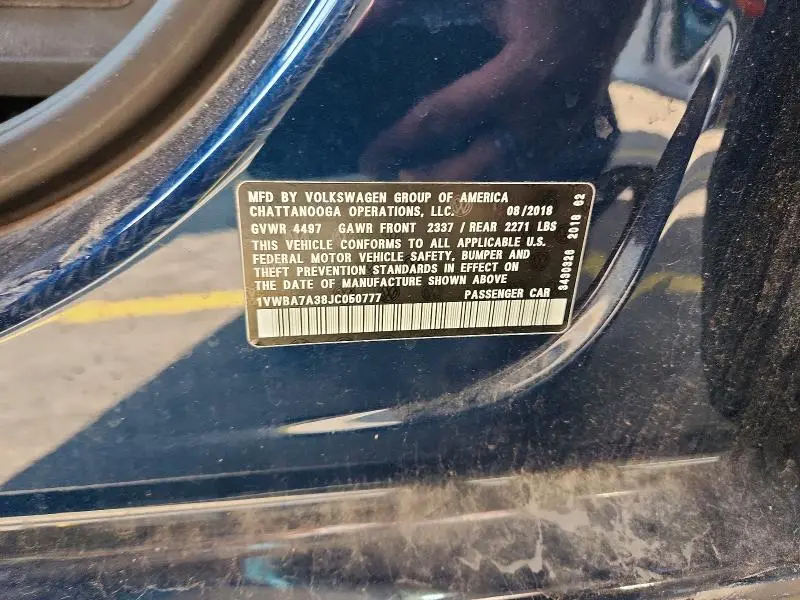2018 VOLKSWAGEN PASSAT SE  