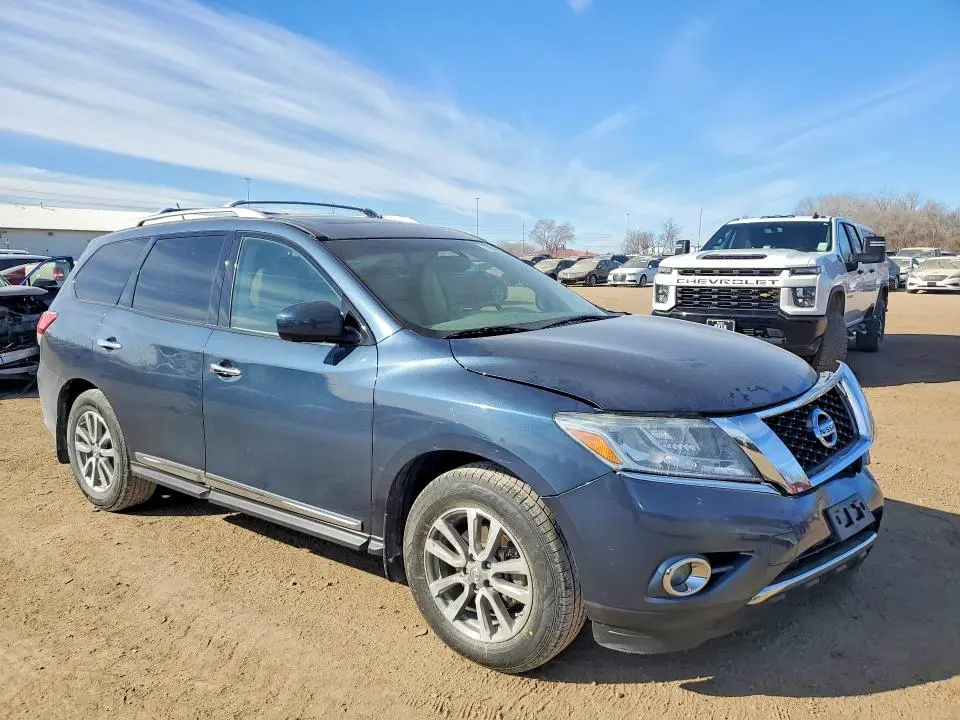 2015 NISSAN PATHFINDER S  