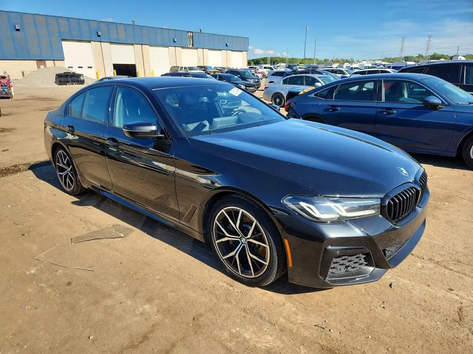 2022 BMW 530 XI  