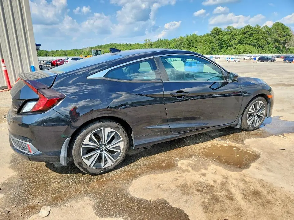 2018 HONDA CIVIC EX  