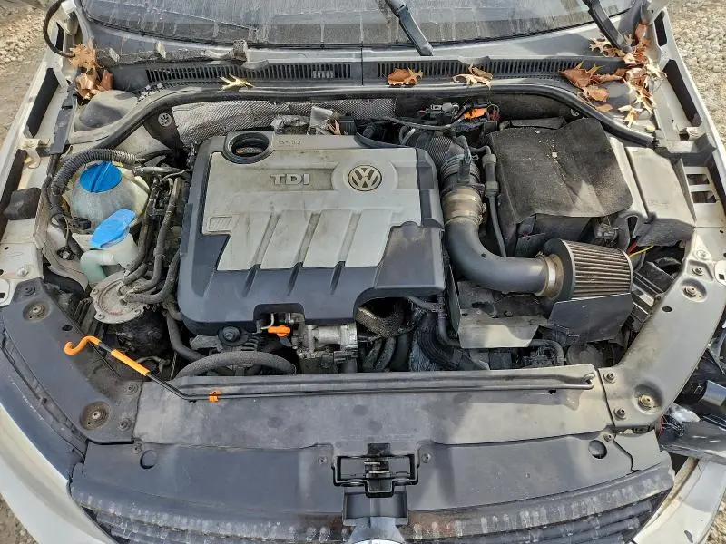 2012 VOLKSWAGEN JETTA TDI  
