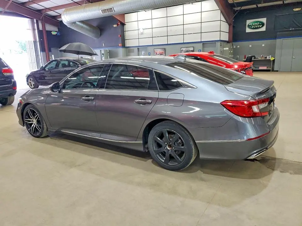 2022 HONDA ACCORD TOURING  