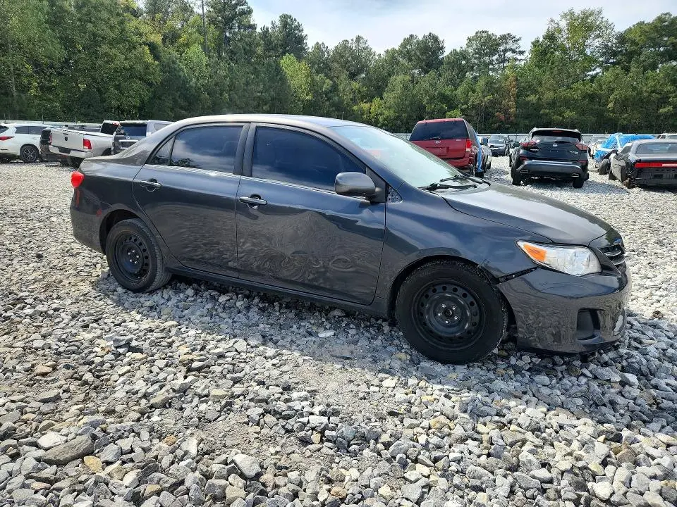 2013 TOYOTA COROLLA LE  