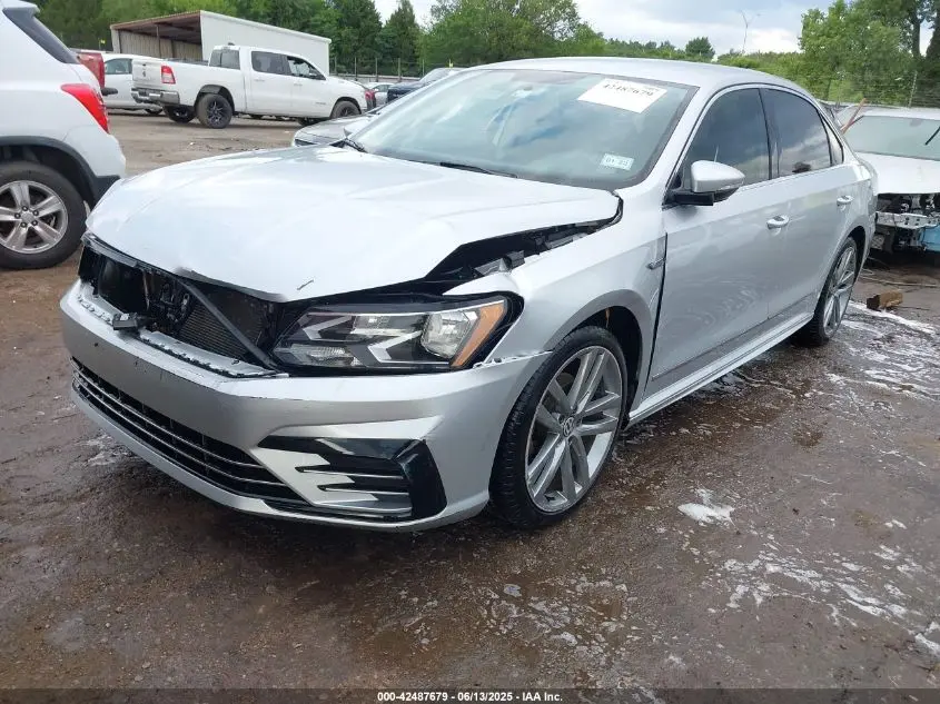 2017 VOLKSWAGEN PASSAT 1.8T R-LINE