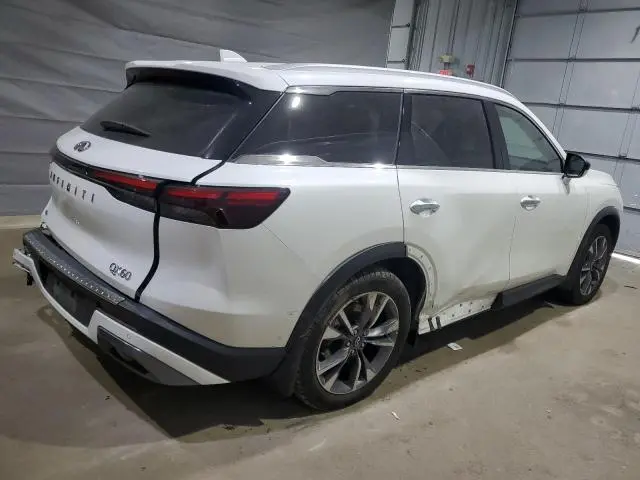 2022 INFINITI QX60 LUXE  
